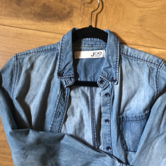 Denim collared long sleeve - Picture 2 of 3